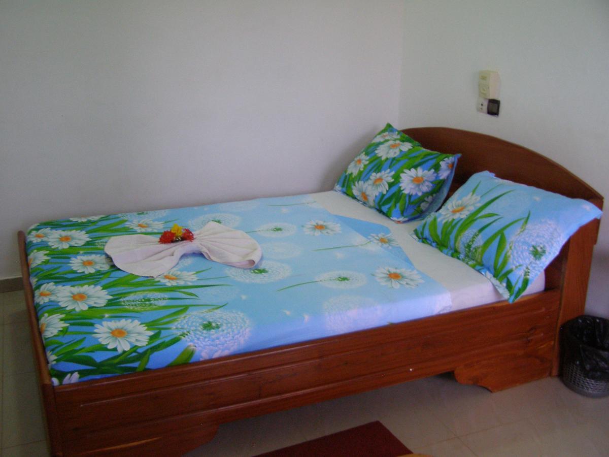 Bed and Breakfast Chez Sabine Abomey Экстерьер фото